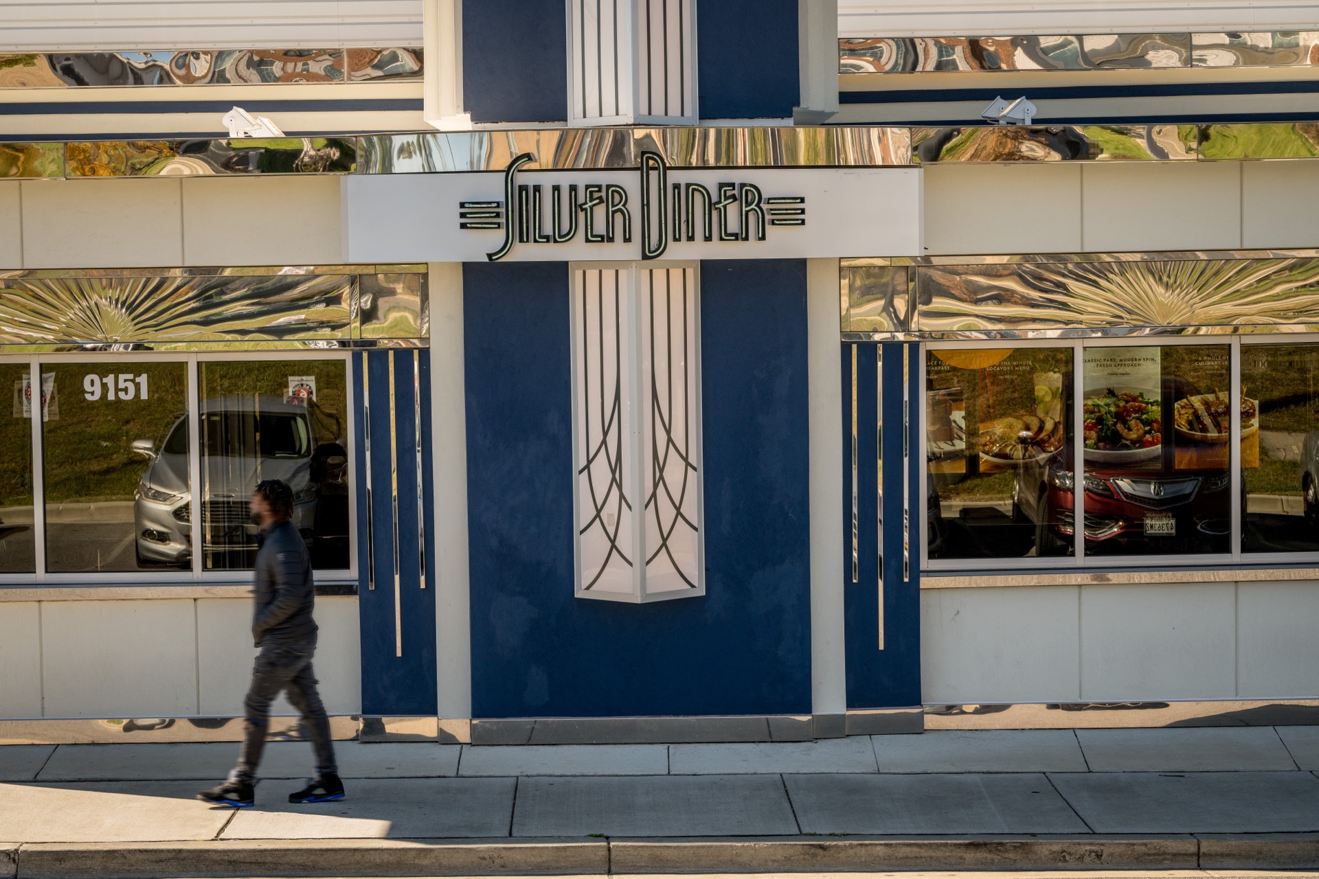Margaux_Neighborhood_SilverDiner_Kittner_Dec2023